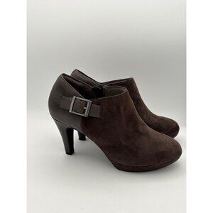 Clarks Brown Suede & Leather Ankle Booties Womens Size 7 With Buckle & Zip Closu
